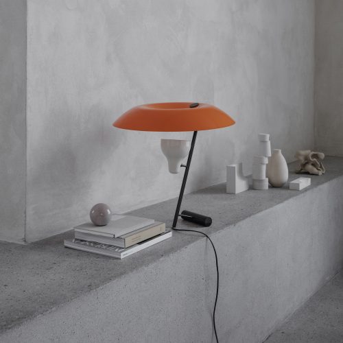 Model 548 - Table Lamp - Gessato Design Store