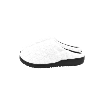 Fall+Winter - SUBU Bumby White Slippers - Gessato Design Store