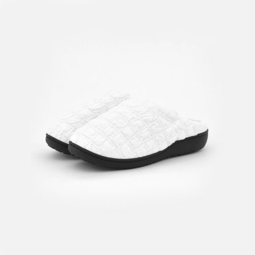 Fall+Winter - SUBU Bumby White Slippers - Gessato Design Store