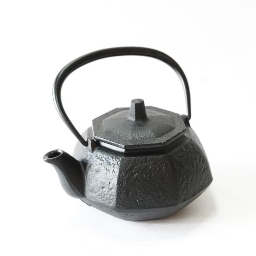 Octagonal Nambu Tekki Teapot - Gessato Design Store