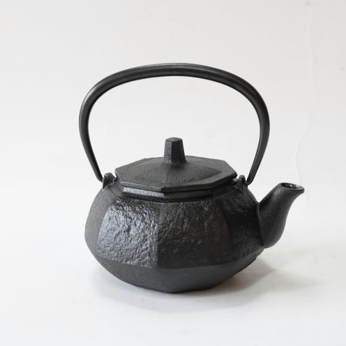 Octagonal Nambu Tekki Teapot - Gessato Design Store