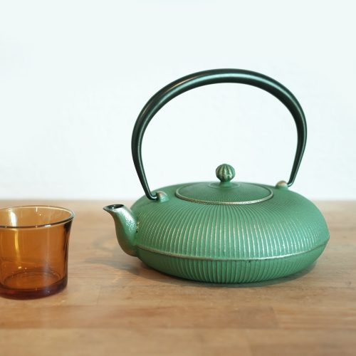 Standing Summer Grass Nambu Tekki Iron Kettle - Gessato Design Store