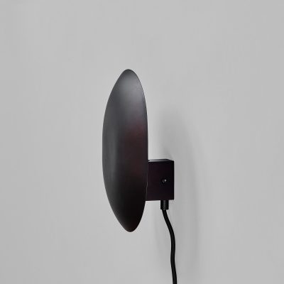 Clam Wall Lamp - Gessato Design Store