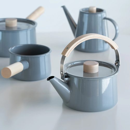 Kaico Enamel Kettle with Wooden Handle, Gray - Gessato Design Store