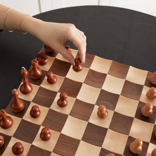 Wobble Chess Set - Gessato Design Store