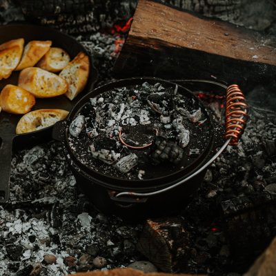Cast Iron Dutch Oven 4 qt - Gessato Design Store