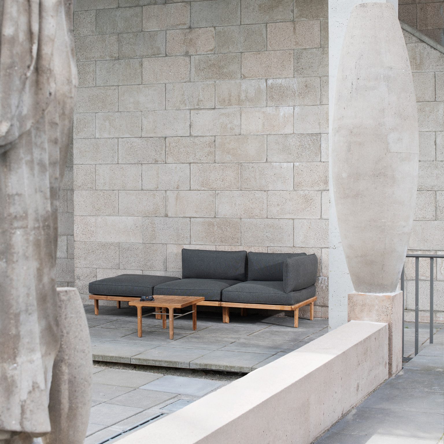 Sibast - Rib Outdoor Sofa Central Module with Cushions | Gessato Design ...