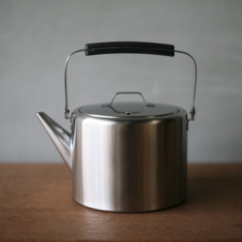 Stainless Steel Straight Kettle 2-Liter - Gessato Design Store