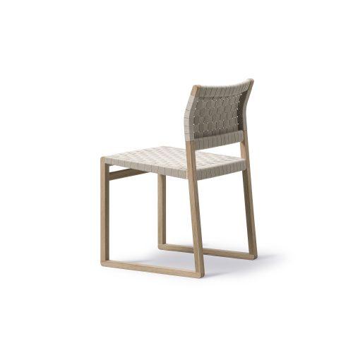 BM61 Webbed Chair - Gessato Design Store