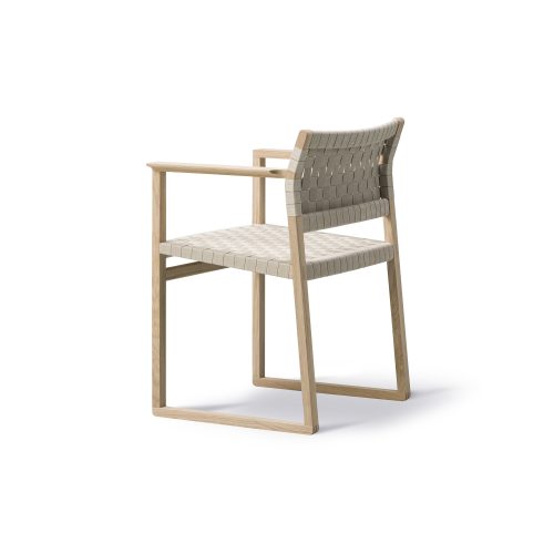 BM62 Webbed Armchair - Gessato Design Store