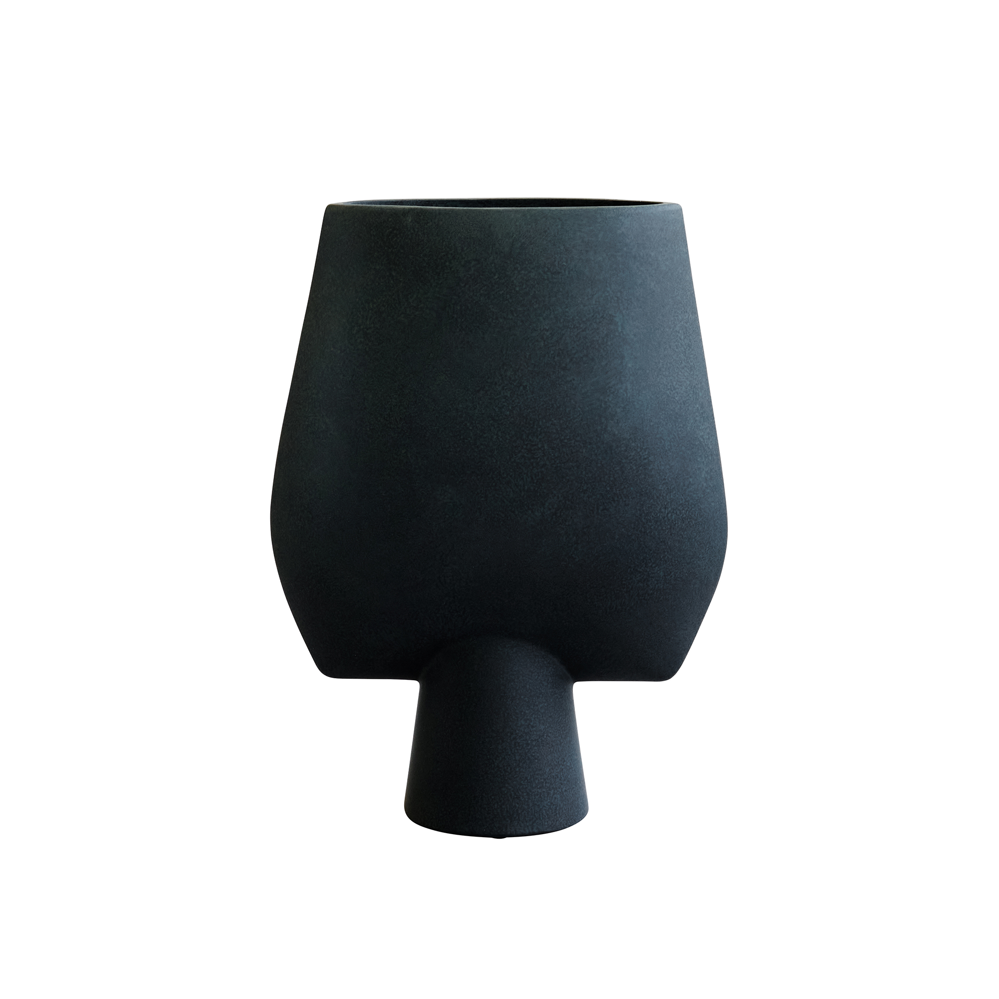  Medium 17" tall,  Black