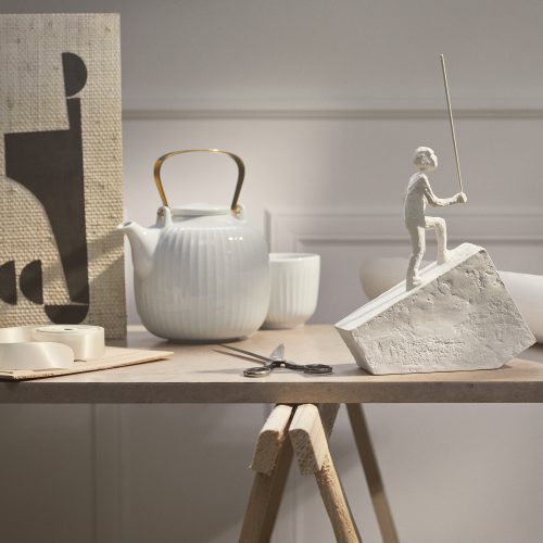 Hammershøi Teapot - Gessato Design Store