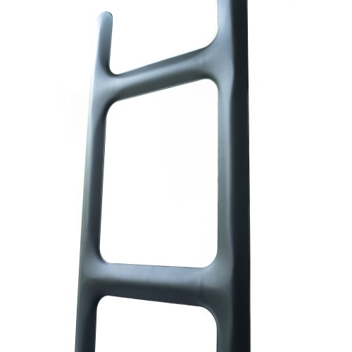 step-ladder-hanger-10