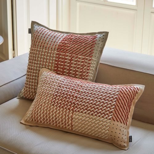 canevas-geo-pillow-2