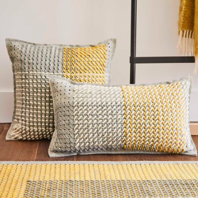canevas-geo-pillow-5