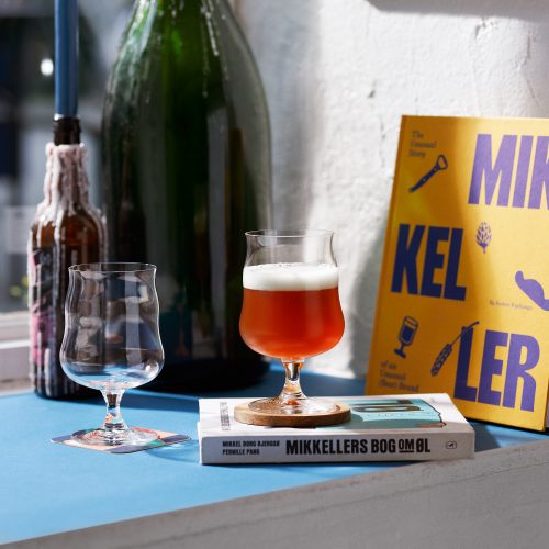 holmegaard-x-mikkeller-universal-beer-glass-set-of-2-2