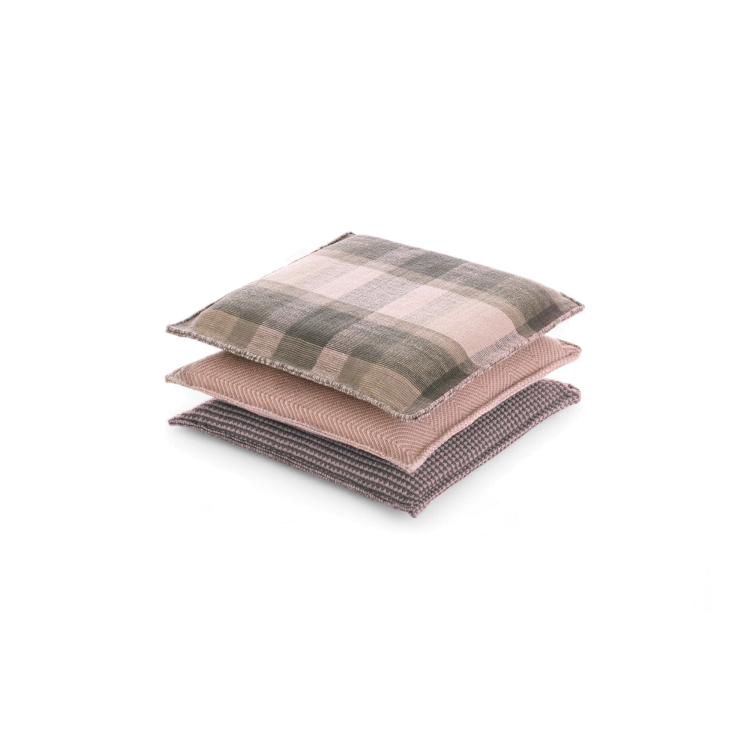 Nomad Pouf Composition