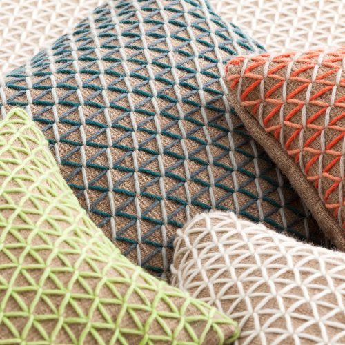 espacio-raw-pillow-gan-rugs-gessato-11