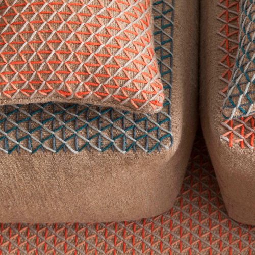 espacio-raw-pillow-gan-rugs-gessato-14