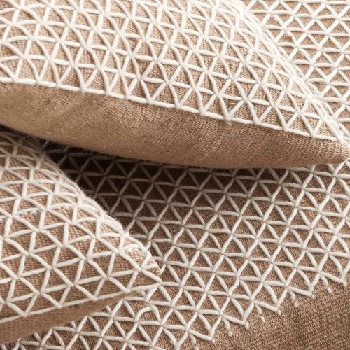 espacio-raw-pillow-gan-rugs-gessato-16