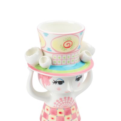 lady-with-hat-vase-pink-yellow-3