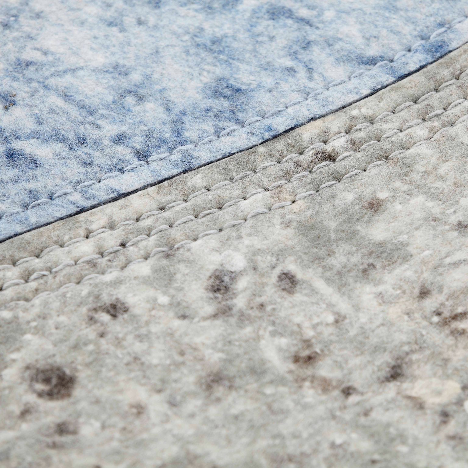 GAN Rugs - Nuances Curve Rug | Gessato Design Store