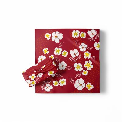white-camellia-furoshiki-gessato-3
