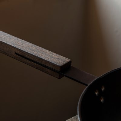black-low-casserole-diam-28-cm-gessato-2