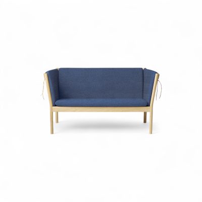 j148-2-seater-sofa-gessato-16