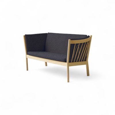 j148-2-seater-sofa-gessato-30