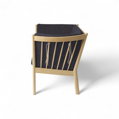 j148-2-seater-sofa-gessato-31
