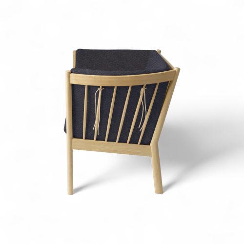 j148-2-seater-sofa-gessato-31