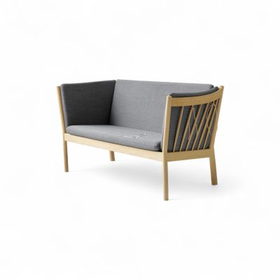 j148-2-seater-sofa-gessato-5