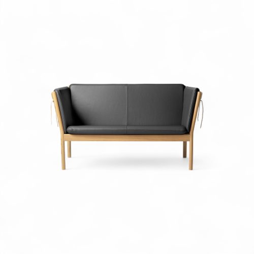 j148-2-seater-sofa-gessato-7