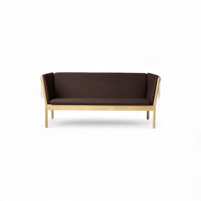 j149-3-seater-sofa-gessato-2