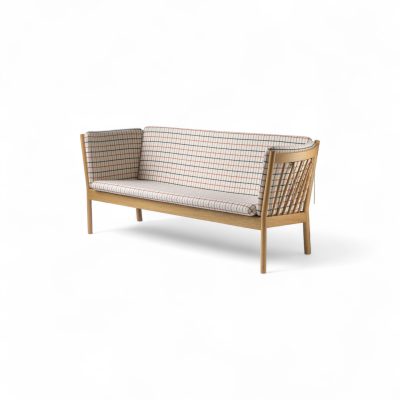 j149-3-seater-sofa-gessato-24