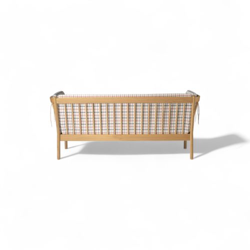 j149-3-seater-sofa-gessato-26