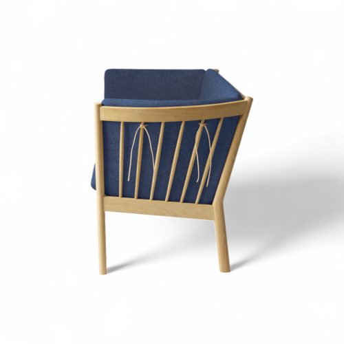 j149-3-seater-sofa-gessato-40