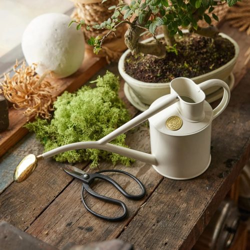 the-rowley-ripple-white-granite-two-pint-2