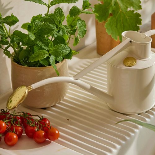 the-rowley-ripple-white-granite-two-pint-8