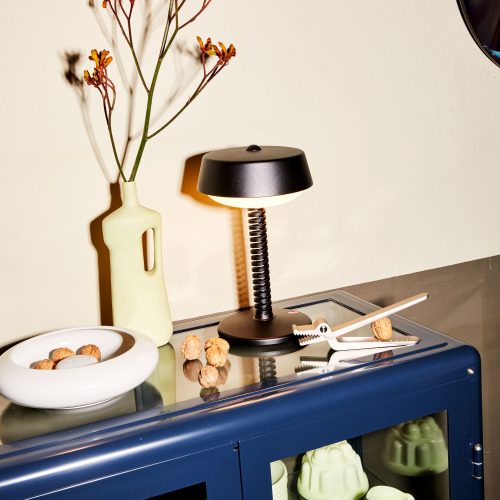 bellboy-portable-table-lamp-gessato-6
