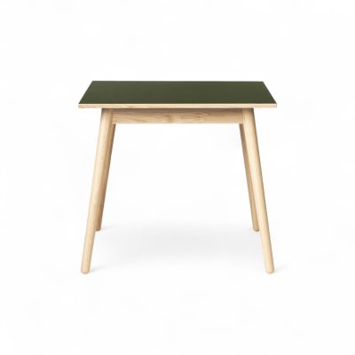 c35a-square-dining-table-8
