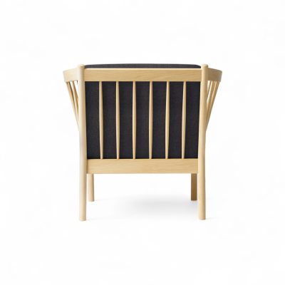 fdb-mobler-j146-armchair-gessato-19