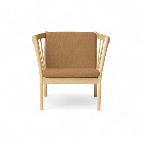 fdb-mobler-j146-armchair-gessato-26