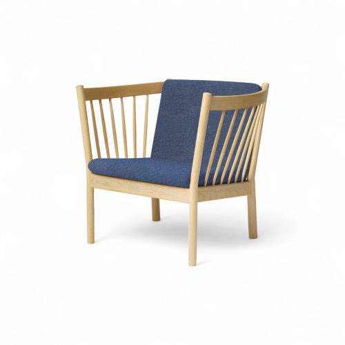 fdb-mobler-j146-armchair-gessato-3