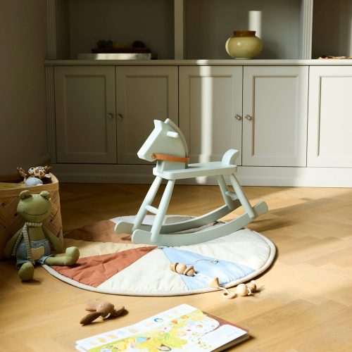 p12-danish-rocking-horse-gessato-5