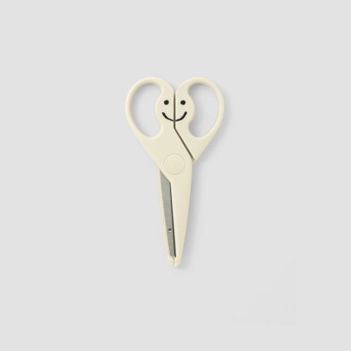 breata-gentle-scissors-3