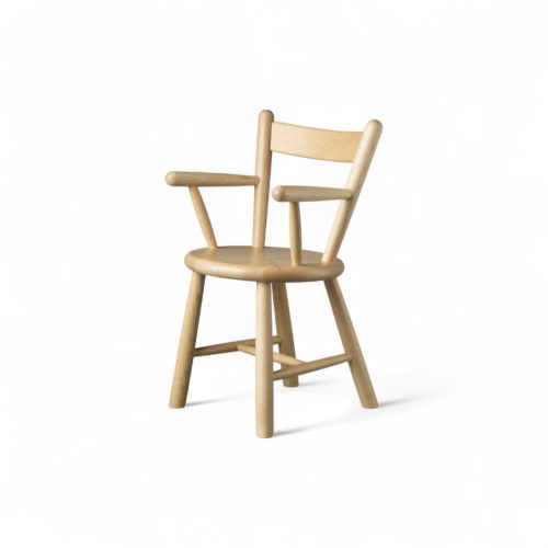 fdb-mobler-p9-childrens-chair-gessato-10