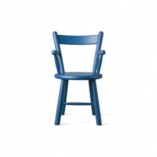 fdb-mobler-p9-childrens-chair-gessato-2
