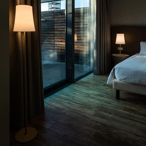 foscarini-birdie-floor-lamp-gessato-4